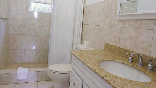 luxor-suite-bath-20260409